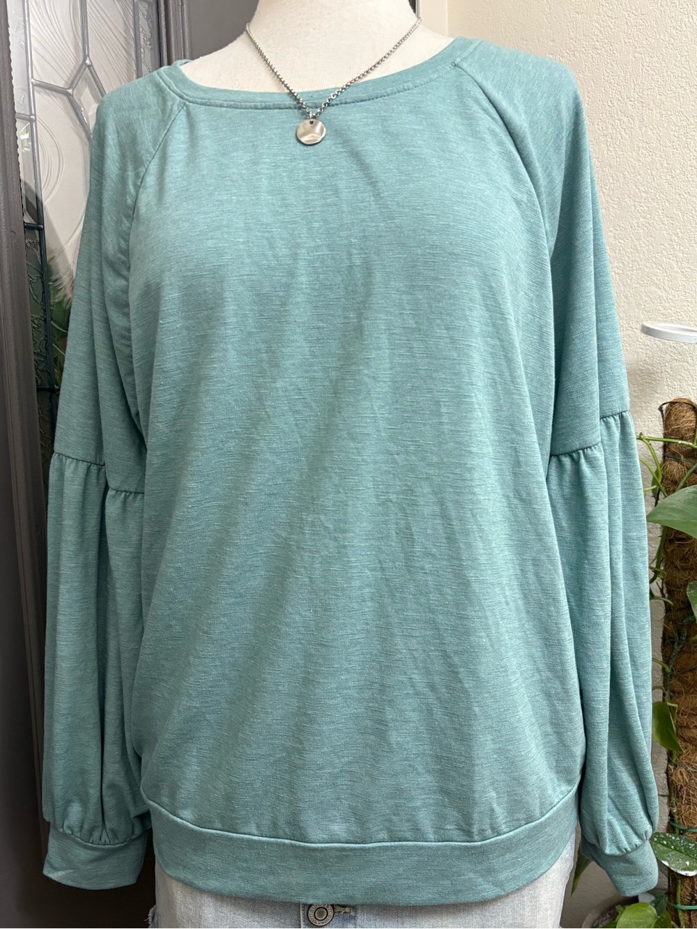 Knox Rose Light Teal Puff Sleeve Lightweight Sweatshirt - Picture 2 of 8